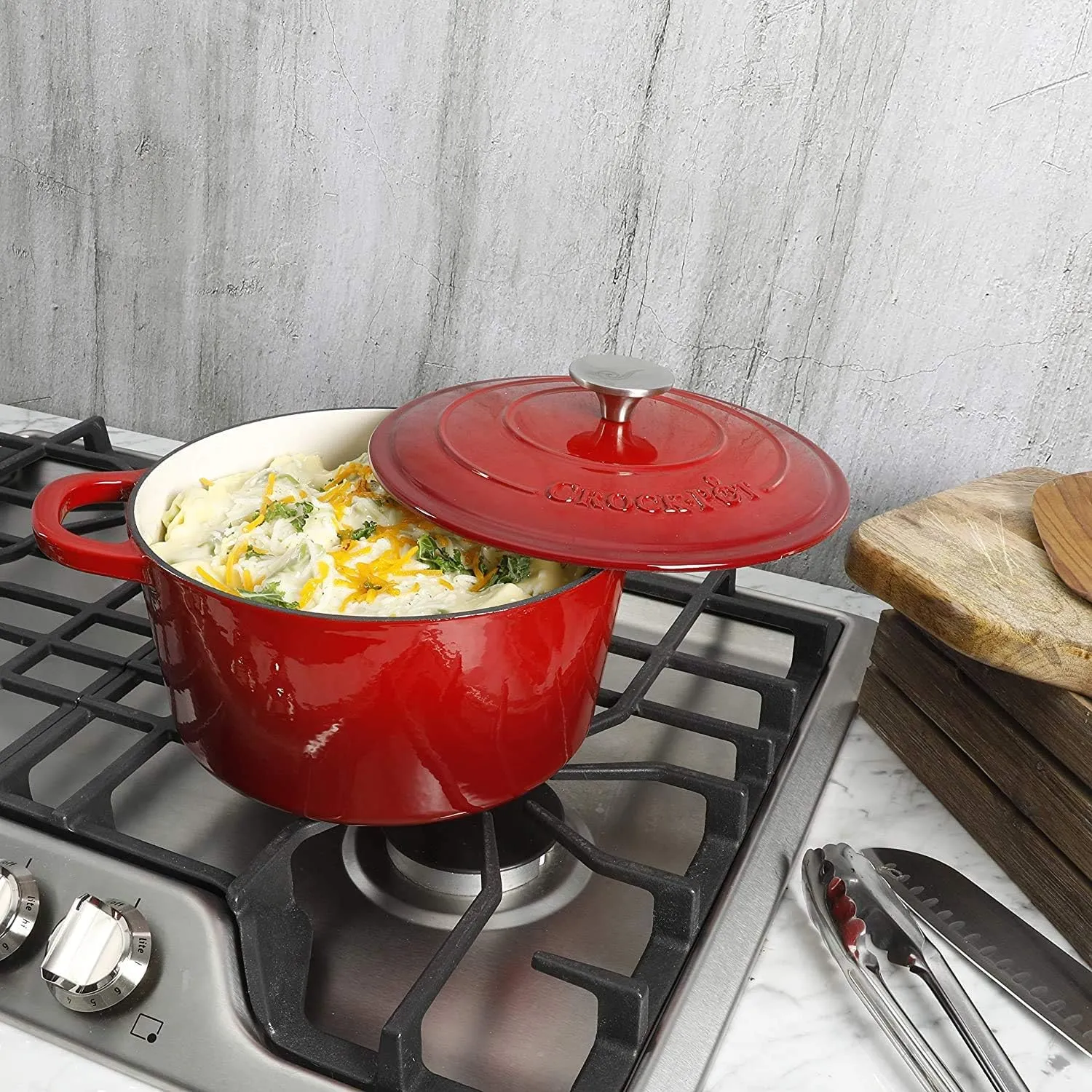Crock-Pot Artisan Round Enameled Cast Iron Dutch Oven, 3-Quart, Gradient Red