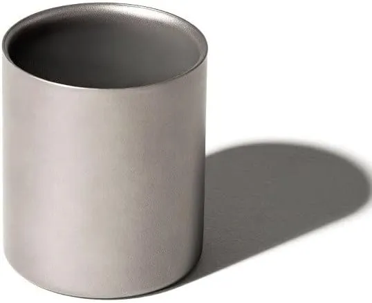 Double-layer titanium alloy cup outdoor picnic tableware portable ultra-light pure titanium water cup(180ML)
