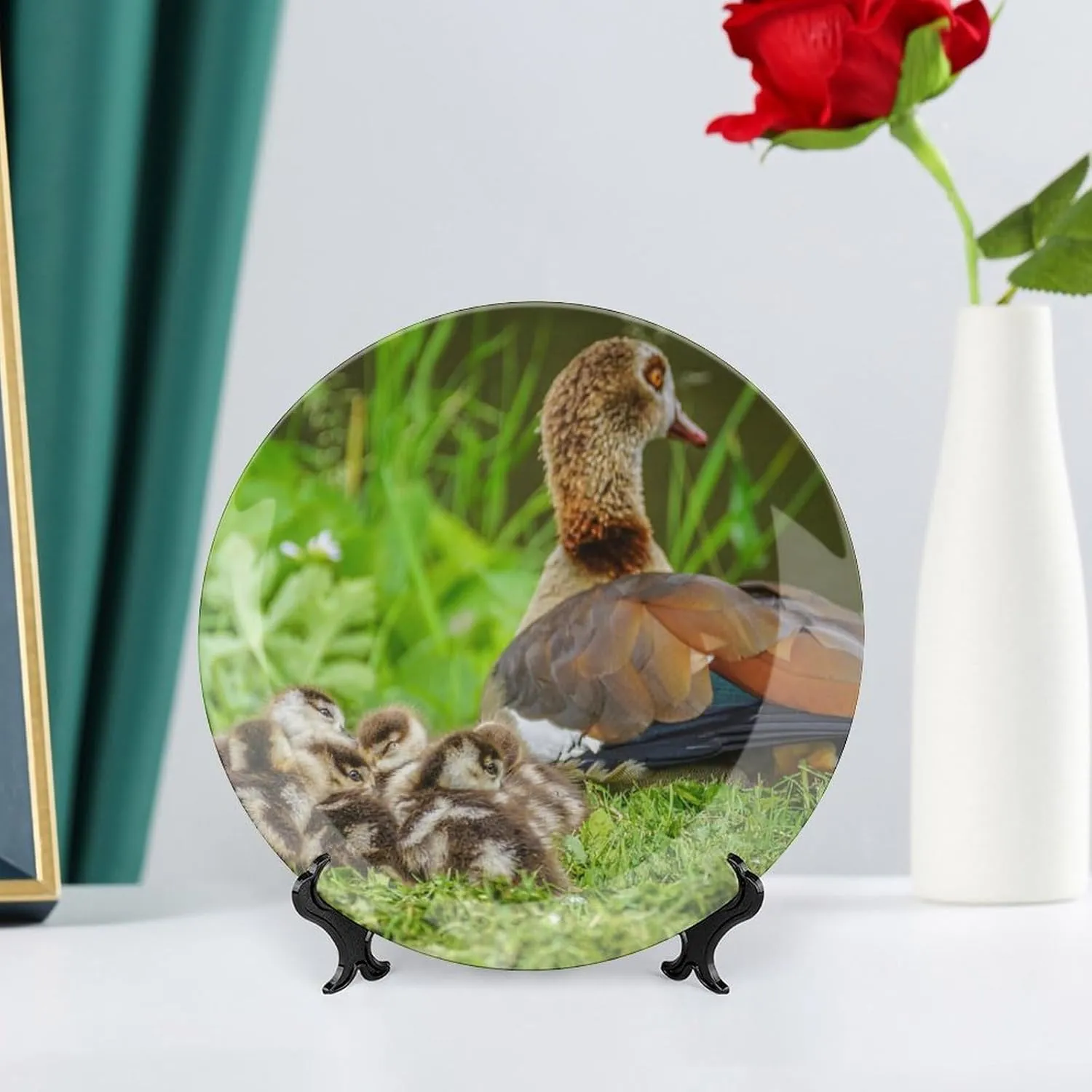 Egyptian Goose Chick Water Bird Decorative Plate, Ceramic Wall Decor Plate, Decorative Plate W/Stand, Home Decoration Round Display Plate, Porcelain Ornament Wall Art, 8"