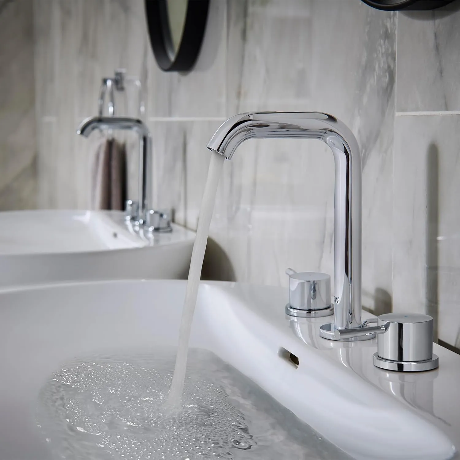 GROHE 2029700A Essence, 8-inch Widespread 2-Handle M-Size Bathroom Faucet 1.2 GPM, Chrome