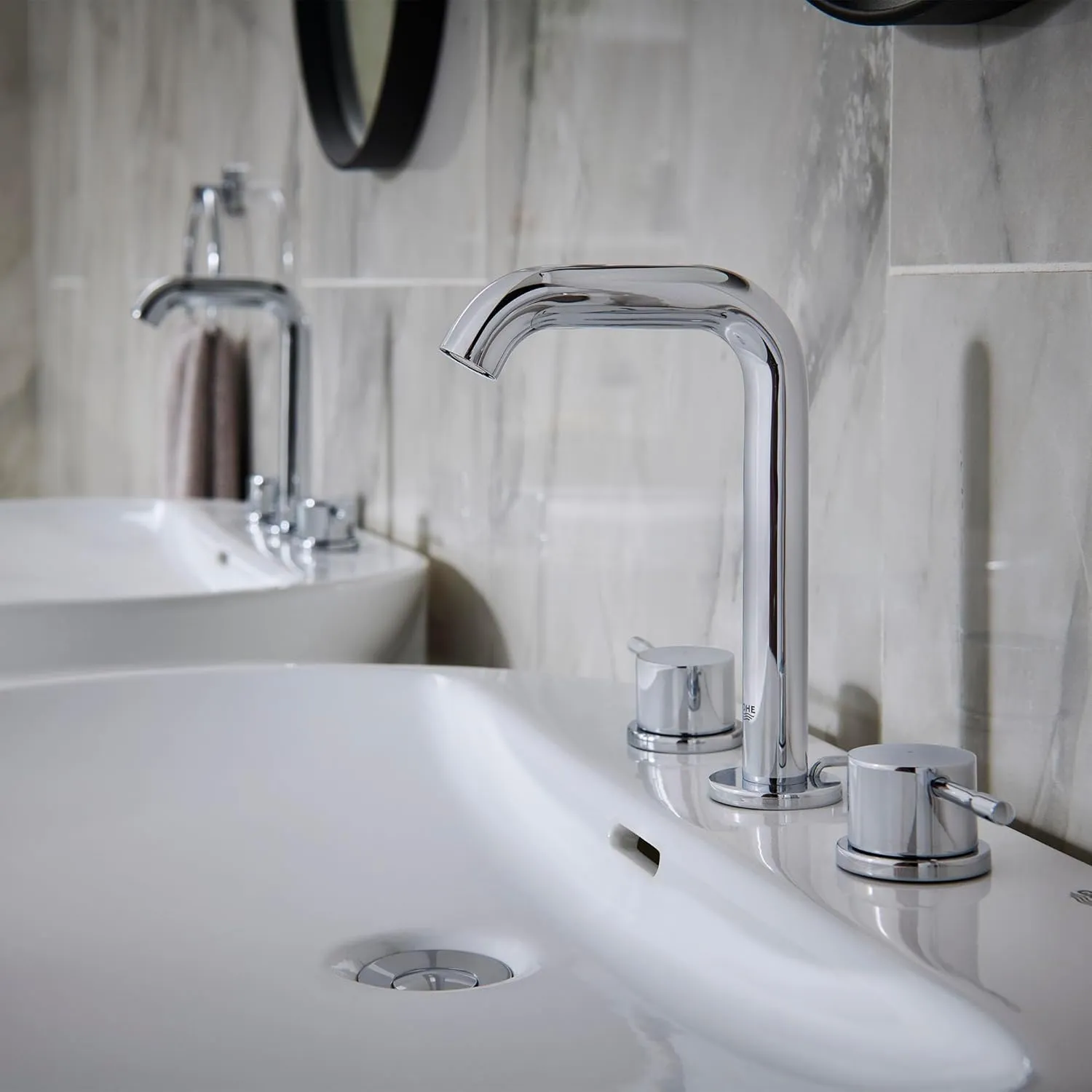 GROHE 2029700A Essence, 8-inch Widespread 2-Handle M-Size Bathroom Faucet 1.2 GPM, Chrome