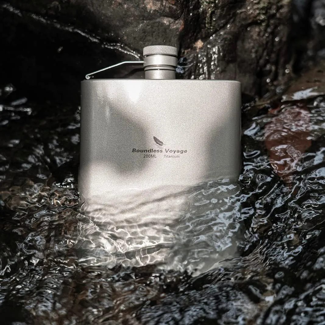 iBasingo 200ml Titanium Pocket Flagon Outdoor Sports Flat Liquor Flask Camping Ultralight Portable Wearproof Wine Pot Hip Flask for Backpacking Hiking A-Ti3061D