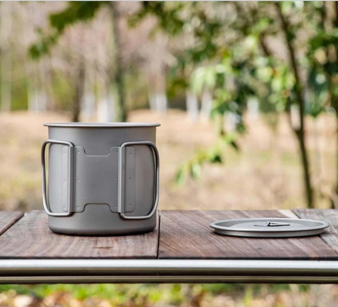 KAPILA 500ml Titanium Cup/Pot Lightweight Backpacking Camping Mug Foldable Handle Titanium Pot with Lid Camping Hiking Picnic Open Fire Cooking (500ML)