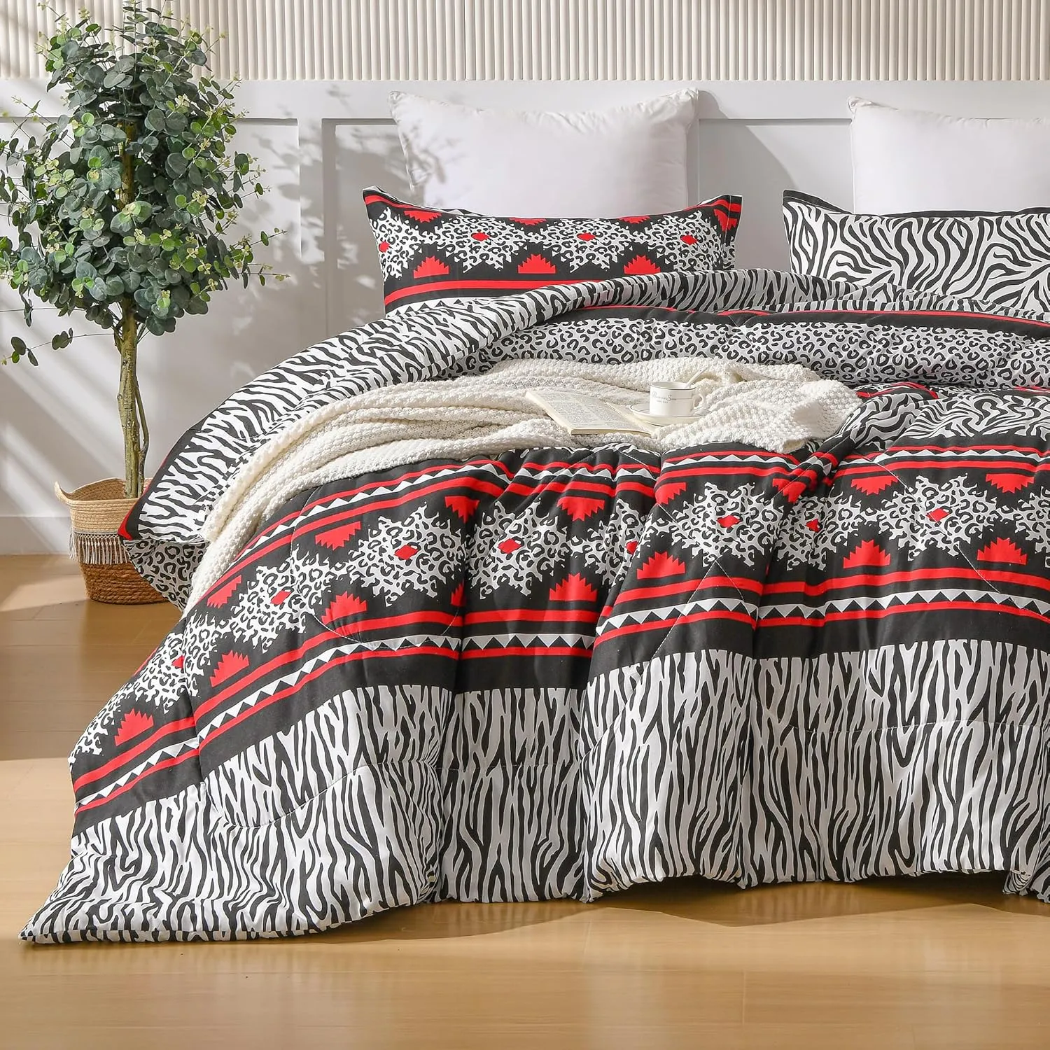 Pro Space King Comforter Sets 3Pcs, Bohemian Style Bedding Sets for All Season, 1 Soft Comforter with 2 Pillow Shams