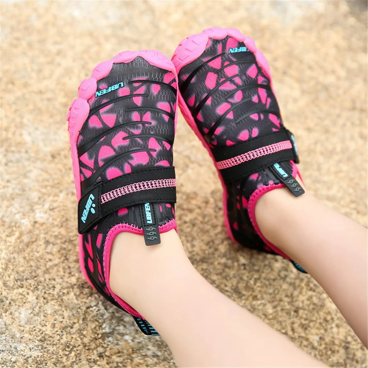 UBFEN Water Shoes for Kids Boys Girls Aqua Socks Barefoot Beach Sports Swim Pool Quick Dry Lightweight Toddler Little Big Kid
