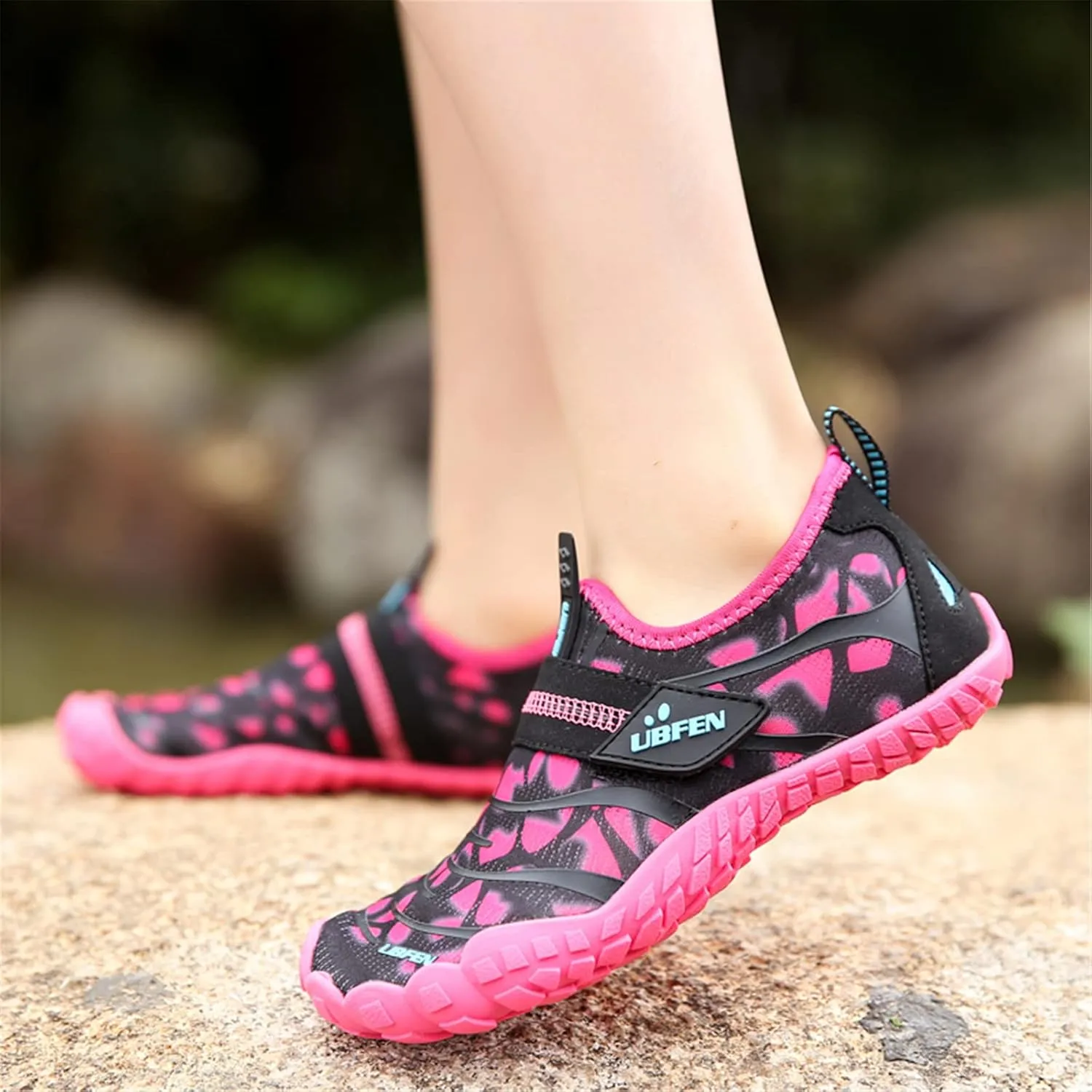 UBFEN Water Shoes for Kids Boys Girls Aqua Socks Barefoot Beach Sports Swim Pool Quick Dry Lightweight Toddler Little Big Kid