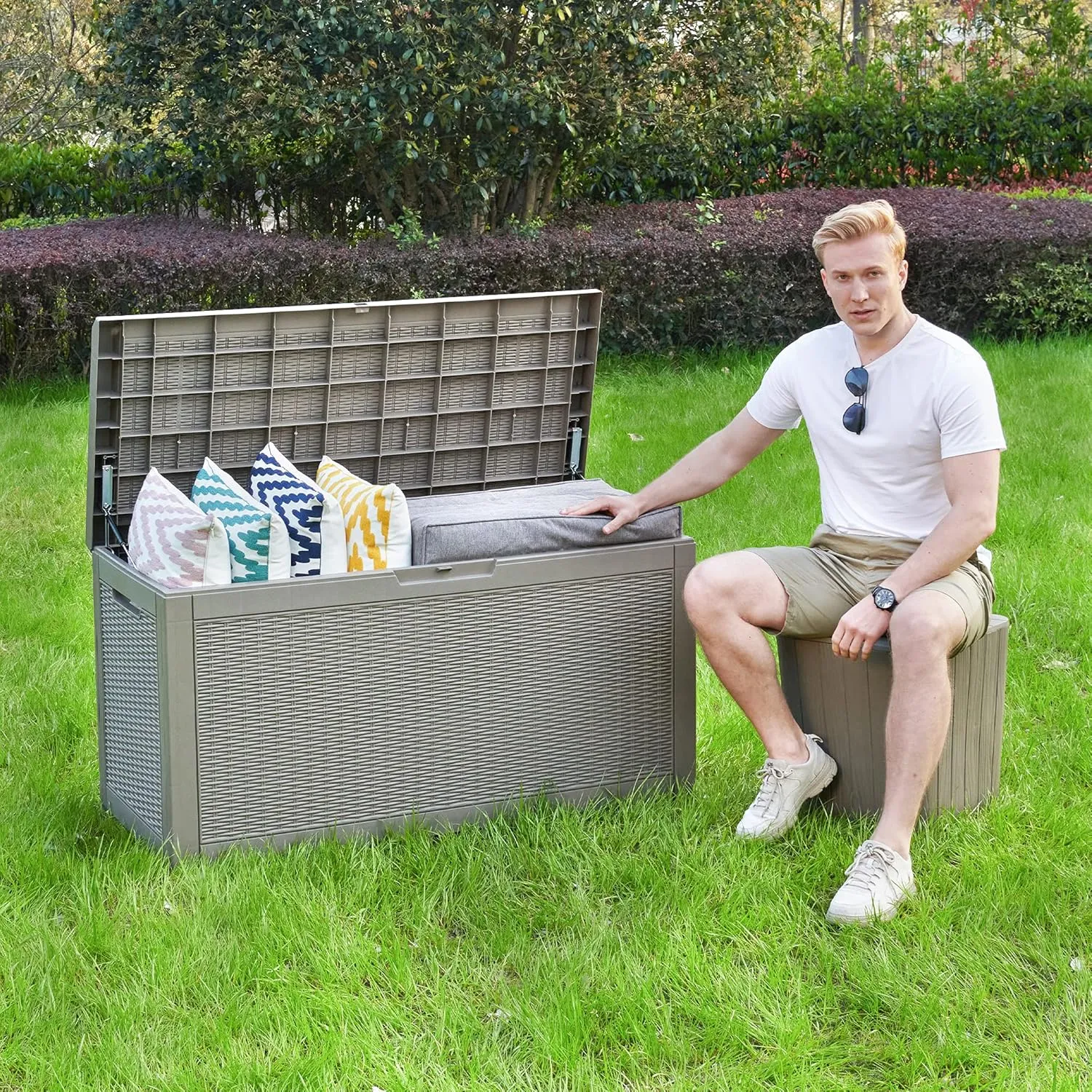 YITAHOME 100 Gallon Large Resin Deck Box Outdoor Storage Boxes for Patio Furniture, Outdoor Cushions, Garden Tools and Pool Supplies-Waterproof,Lockable (Taupe)